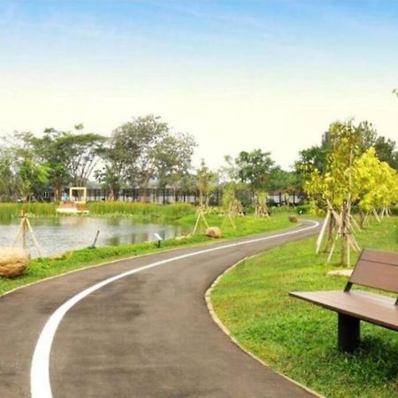 Marigold Apartment Nava Park Central Bsd Tangerang Luaran gambar