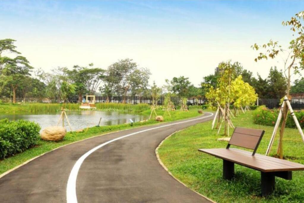 Marigold Apartment Nava Park Central Bsd Tangerang Luaran gambar
